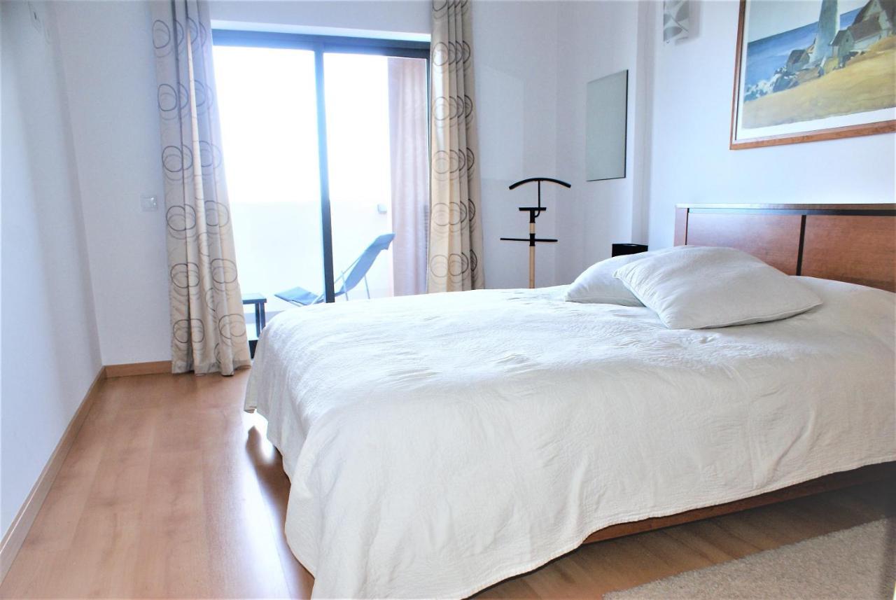 Apartamentos Turisticos Rocha Tower 12C ポルティマン エクステリア 写真